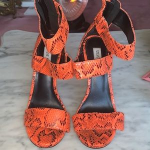 Steve Madden sandals